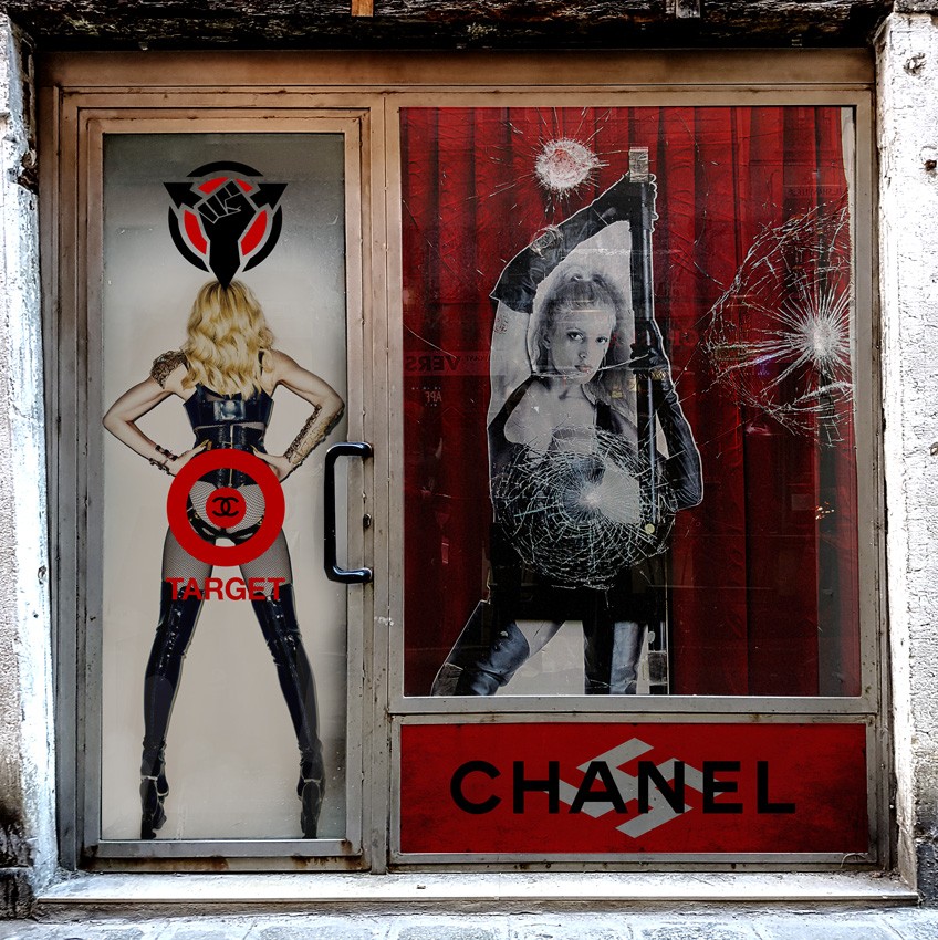  CHANEL Sex Shop Paris 